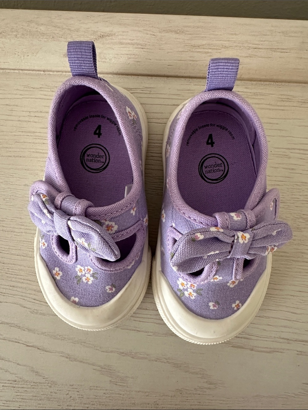 Wonder Nation Lilac Floral Bow Baby Walker Shoes 4 Girls